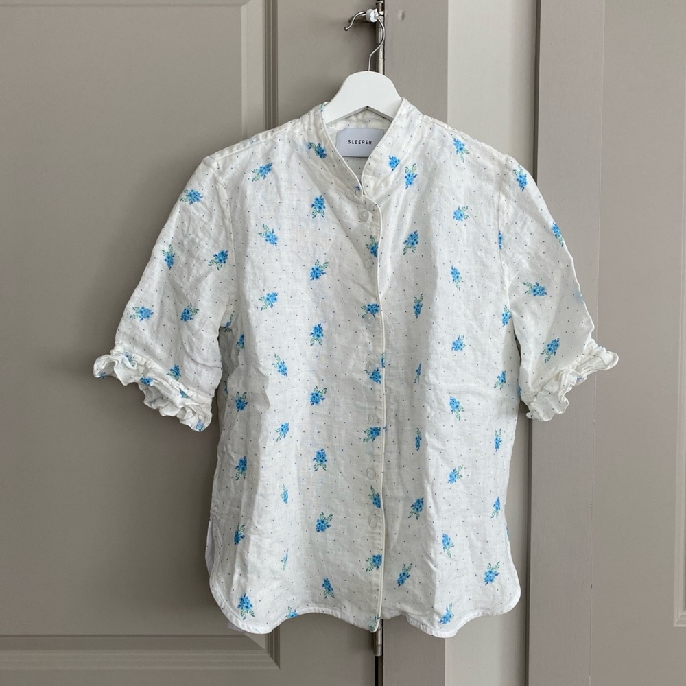 Sleeper women’s blue floral short sleeve pajamas top size S